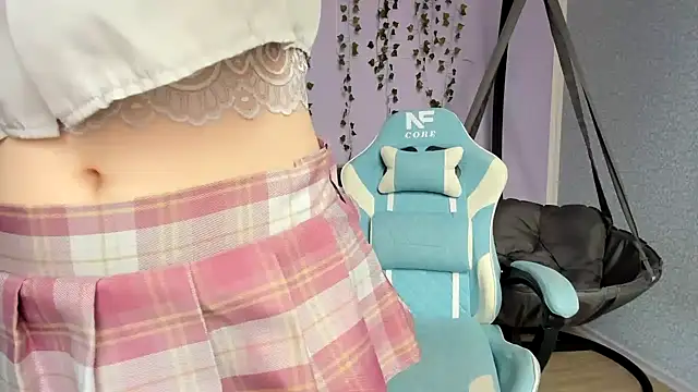 Yoonhee ki online show from February 6, 10:11 am