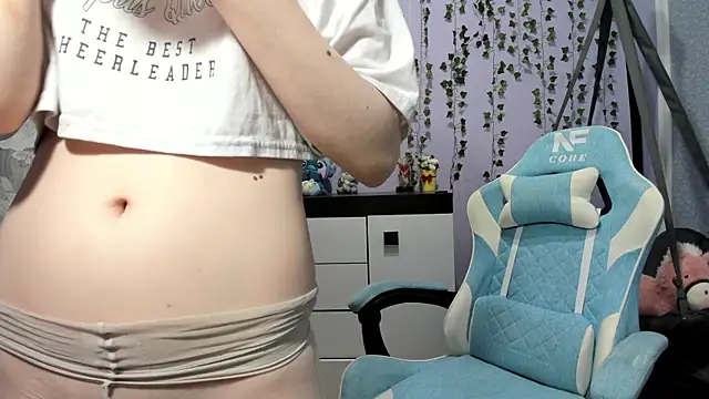 Yoonhee ki online show from March 27, 2:40 pm