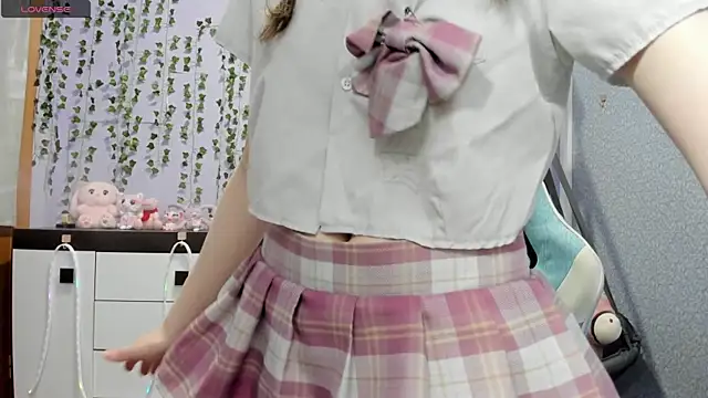Snapshot of Yoonhee_ki chatting on July 8, 2:18 pm Yoonhee ki online show from July 8, 2:18 pm
