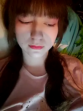 Snapshot of Yoonhee_ki chatting on July 4, 12:28 am Yoonhee ki online show from July 4, 12:28 am
