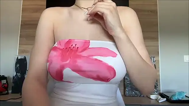 lisa montana online show from May 26, 8:12 am