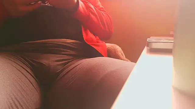 Michaelo666 online show from March 2, 8:32 am