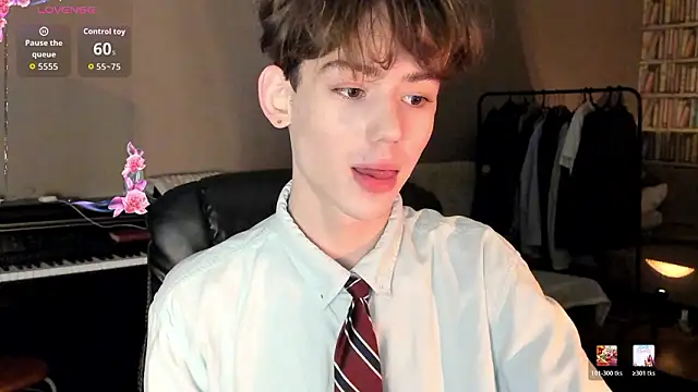 Snapshot of winsdor chatting on January 18, 11:46 am winsdor online show from January 18, 11:46 am