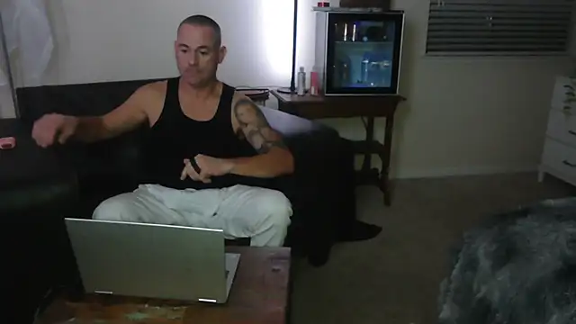 MISTERANDDEMI online show from January 14, 4:49 am