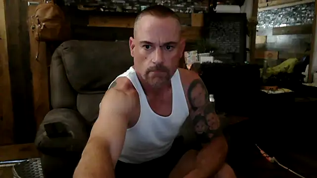 MISTERANDDEMI online show from May 21, 8:44 am