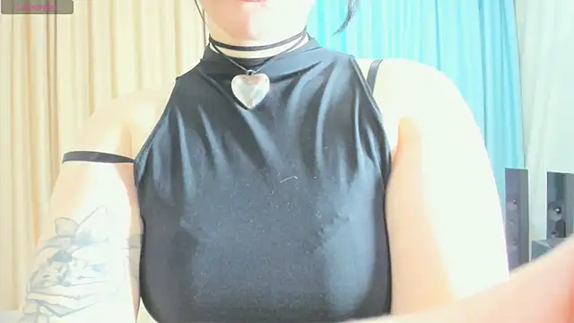 Snapshot of RidenSoul chatting on December 21, 5:09 am RidenSoul online show from December 21, 5:09 am