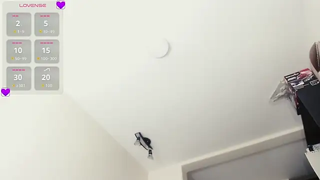 Agatha Dubois4  online show from March 26, 2:32 am