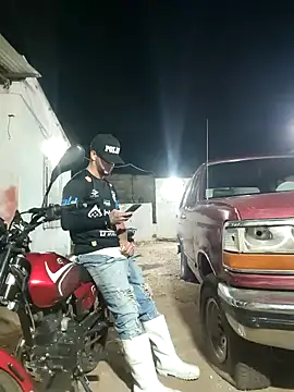 PIGHIGHDIRTY p0 online show from April 9, 5:20 am