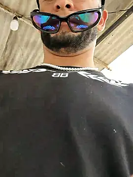 PIGHIGHDIRTY p0 online show from March 24, 5:35 pm