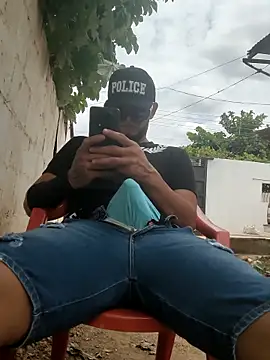 PIGHIGHDIRTY p0 online show from April 15, 5:28 pm