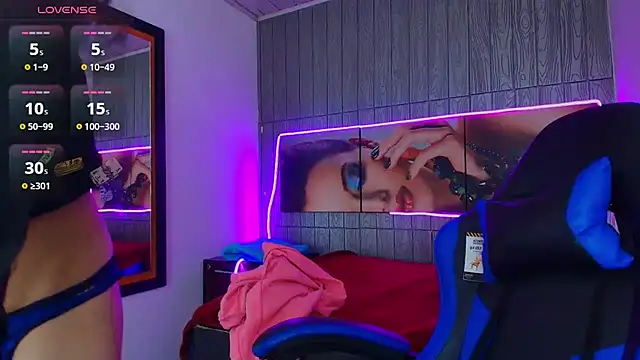 dolly boob online show from February 11, 4:01 am