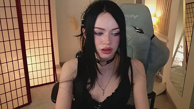 Dark Diva online show from April 16, 10:34 pm