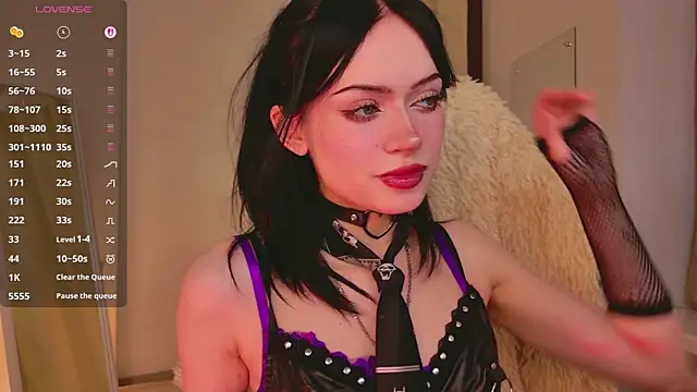 Dark Diva online show from June 19, 8:58 pm