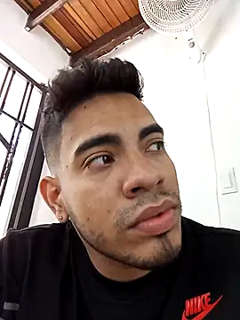 Moreno latino sex online show from January 15, 5:49 pm