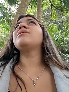 Snapshot of Ivy_enjoy chatting on May 28, 5:30 pm Ivy enjoy online show from May 28, 5:30 pm