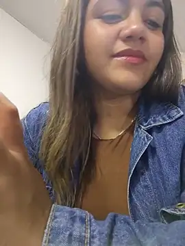 Snapshot of Ivy_enjoy chatting on May 31, 8:53 pm Ivy enjoy online show from May 31, 8:53 pm