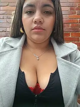 Snapshot of Ivy_enjoy chatting on July 3, 5:30 pm Ivy enjoy online show from July 3, 5:30 pm