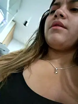 Ivy enjoy online show from January 14, 12:25 am