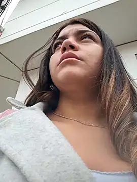 Ivy enjoy online show from February 14, 1:11 pm