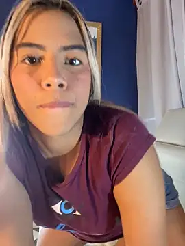 MiaSizzle online show from December 21, 1:57 pm