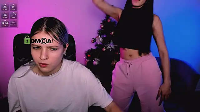 lizzie boom  online show from December 18, 11:19 pm