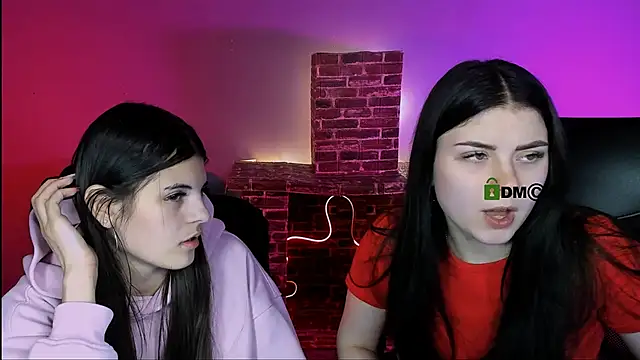 lizzie boom  online show from January 16, 8:02 pm