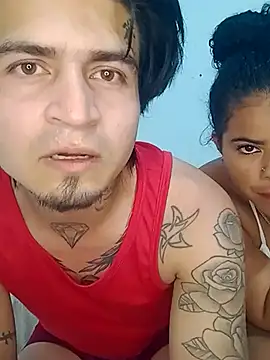 Snapshot of Fresa235 chatting on December 21, 8:09 pm Fresa235 online show from December 21, 8:09 pm