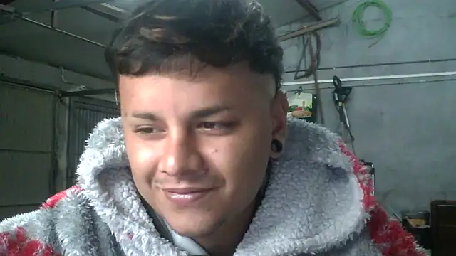 Sickbooy69 online show from May 14, 6:38 pm