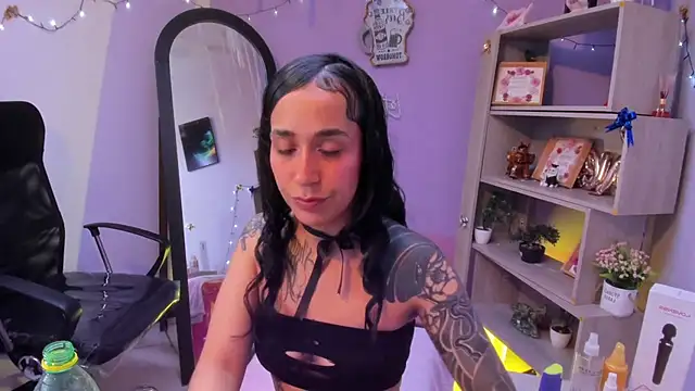 StaceyLeee online show from January 31, 7:56 pm