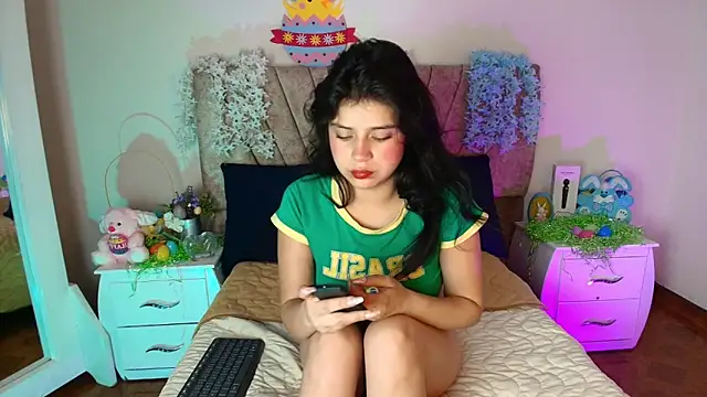 hannaa cute online show from April 13, 11:14 am