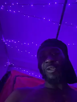 Cantgetenough0069 online show from April 13, 7:23 am