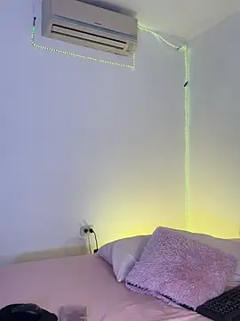 Zoe mrl online show from March 4, 12:24 pm