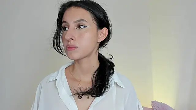 Zoe mrl online show from April 10, 10:44 am