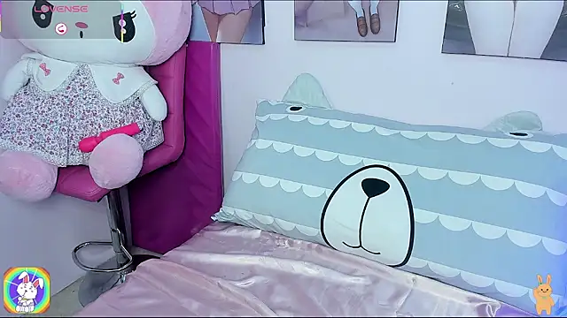 tinna noa online show from March 14, 8:26 pm