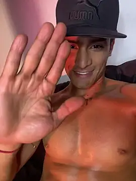 Maicol xxxx online show from February 24, 1:01 pm
