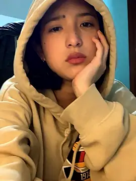 Alissa Reed online show from January 11, 10:27 pm