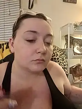 pinkcheetah12 online show from February 25, 12:00 am