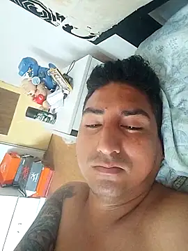 Yrresistible666 online show from February 10, 3:00 pm