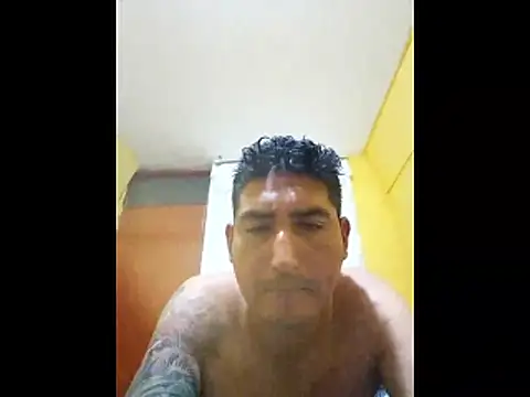 Yrresistible666 online show from March 12, 2:39 am