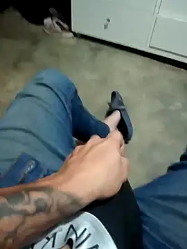 Loki1998A online show from January 9, 10:49 pm