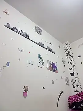 Snapshot of yasid_369 chatting on December 23, 5:40 am yasid 369 online show from December 23, 5:40 am