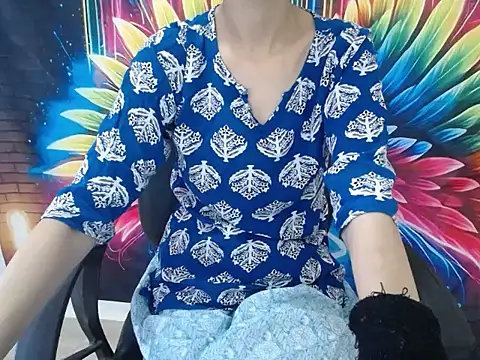 Farhana beautyfull online show from May 20, 4:53 am