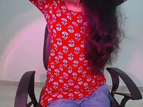 Snapshot of Farhana_beautyfull chatting on June 24, 4:33 am Farhana beautyfull online show from June 24, 4:33 am