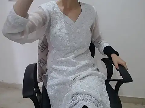 Farhana beautyfull online show from March 17, 4:26 am