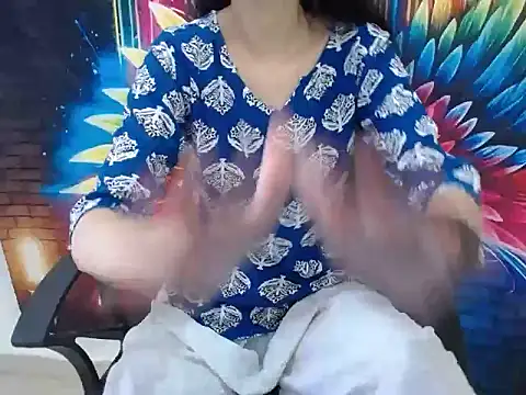 Farhana beautyfull online show from April 24, 4:47 am