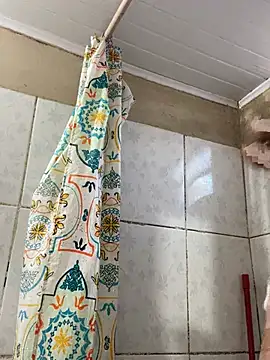 Snapshot of GuioficialBr chatting on January 17, 10:35 pm GuioficialBr online show from January 17, 10:35 pm