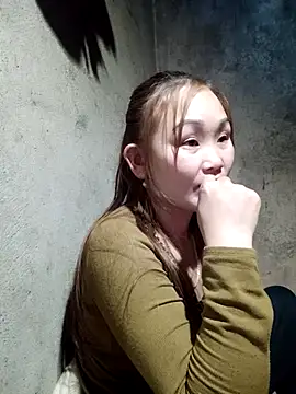 yula-bi online show from February 22, 11:45 am