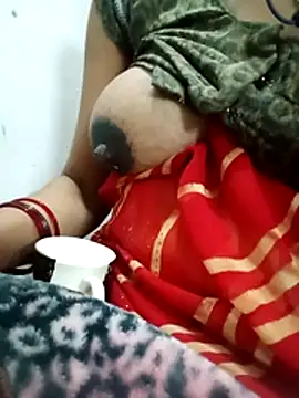 Snapshot of mantraverma chatting on March 15, 7:15 am mantraverma online show from March 15, 7:15 am