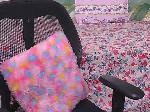 bold-smirthii online show from March 11, 4:39 am