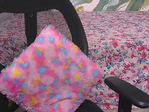 bold-smirthii online show from March 26, 4:11 am